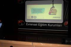 Evrensel Kolej